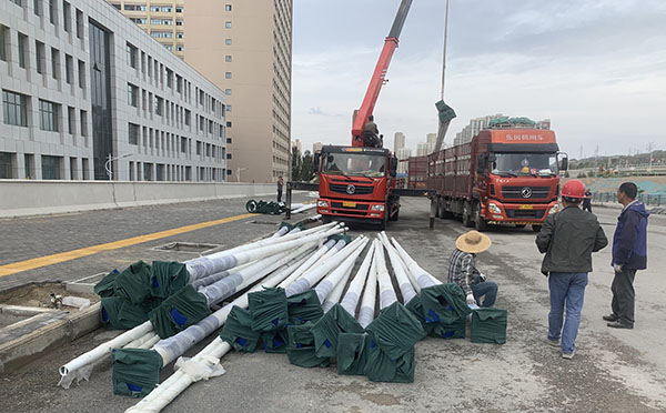 青海农村太阳能路灯安装全解析：庭院太阳能路灯施工指南